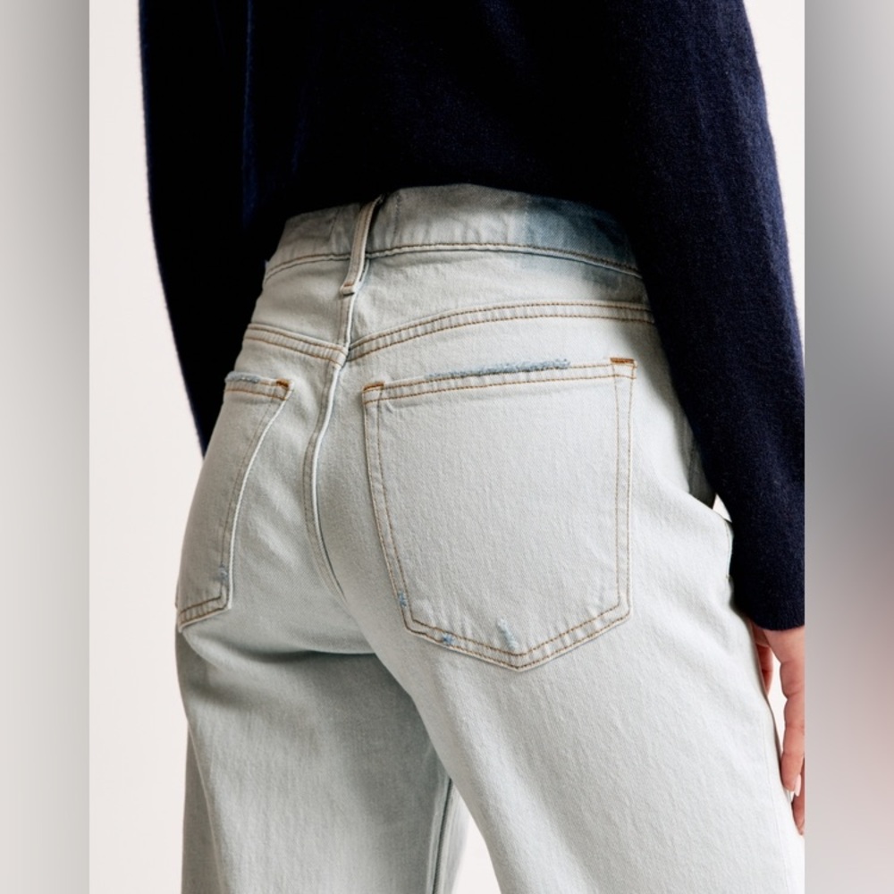NWT Abercrombie & Fitch Light Blue Flare Jeans - Picture 6 of 15